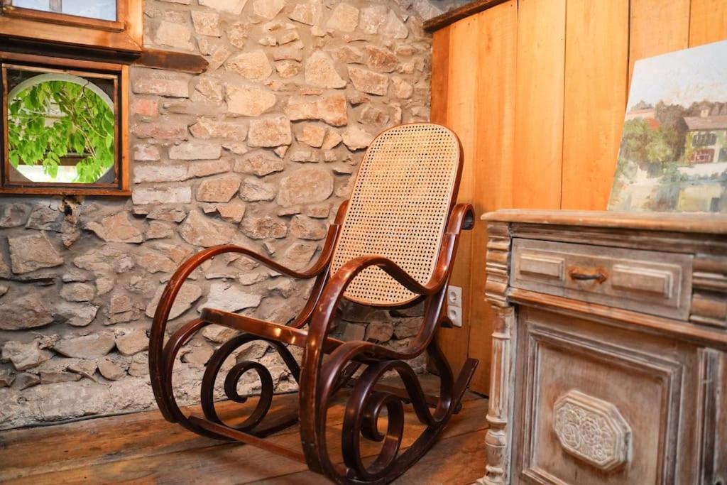 Maison Vigneron - Maison Et Studio Saint-Didier-sur-Beaujeu Extérieur photo